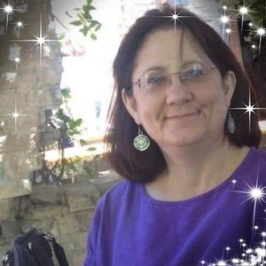 Meet your Posher, Marcia